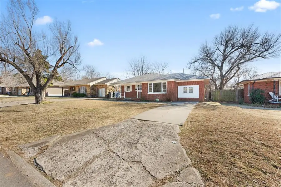 1728 Andover Court, The Village, OK 73120 - #2