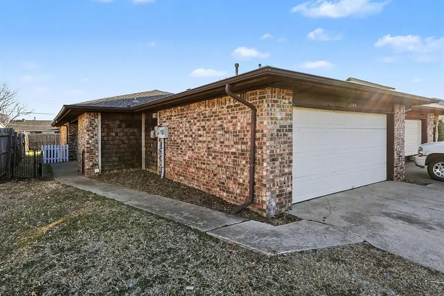 1308 Summerton Place, Yukon, OK 73099 - Image #3