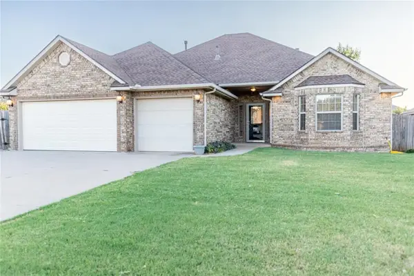 1133 S Silver Drive, Mustang, OK 73064
