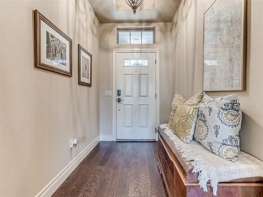 3716 Oakridge Circle, Edmond, OK 73034 - Image #3