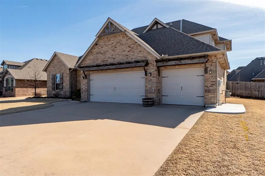 6140 Oxnard Street, Edmond, OK 73034 - Image #2