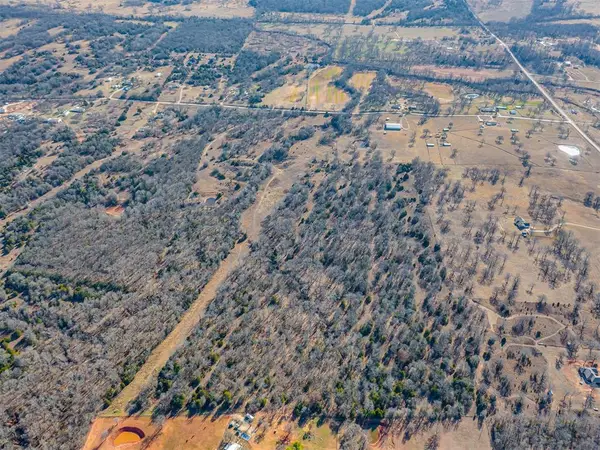 Willow View Road, Tecumseh, OK 74873