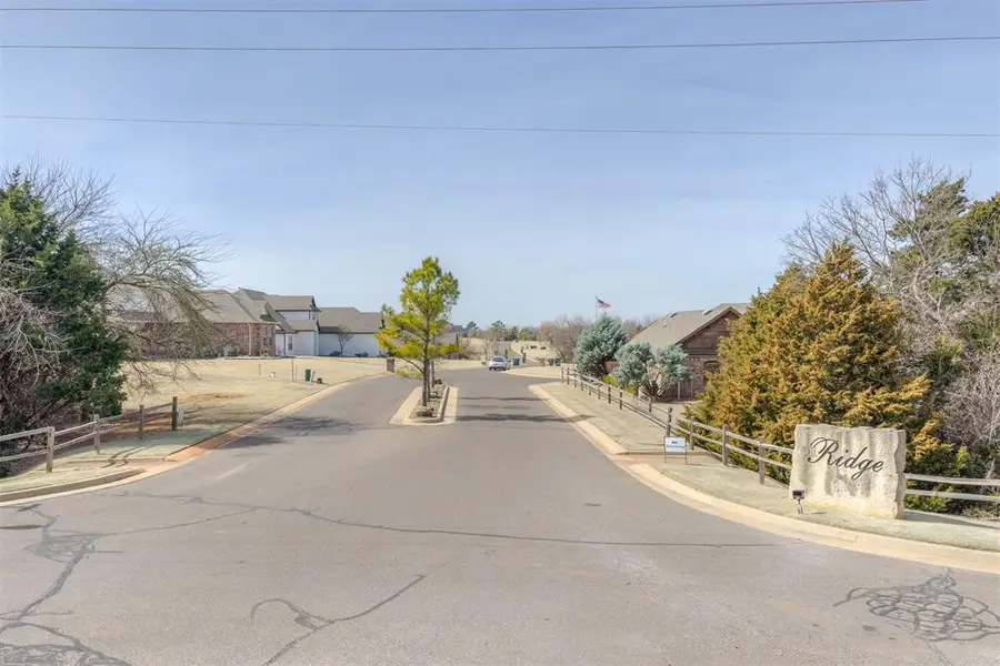 13675 Creek View Drive, Edmond, OK 73025 - #3