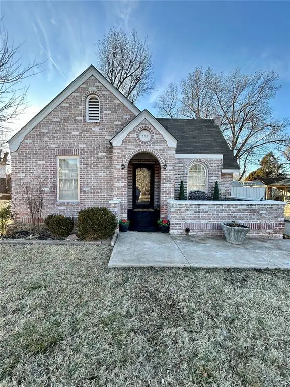 508 S 5th Street, Clinton, OK 73601 - #1