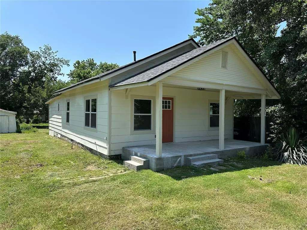 308 S 4th Avenue, Stroud, OK 74079 - #1