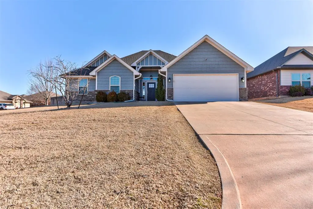1186 Creekside Drive, Choctaw, OK 73020 - Image #1