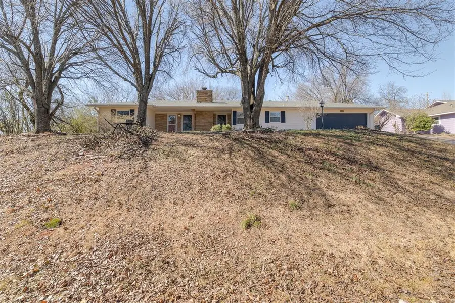 321 Landsaw Drive, Chandler, OK 74834 - #3