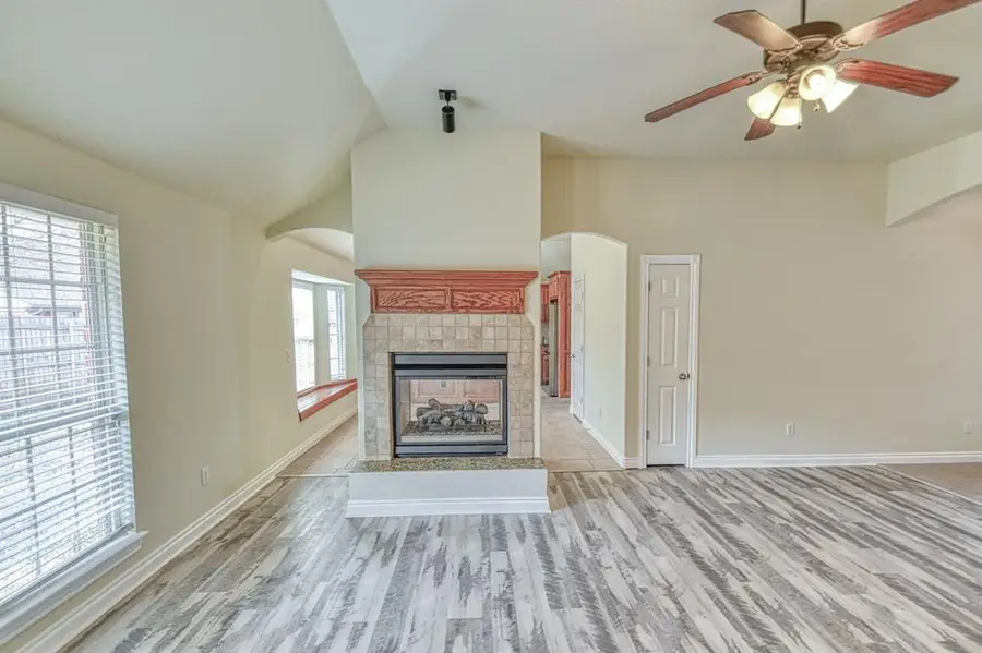 2940 Coach Court, Norman, OK 73071 - #3