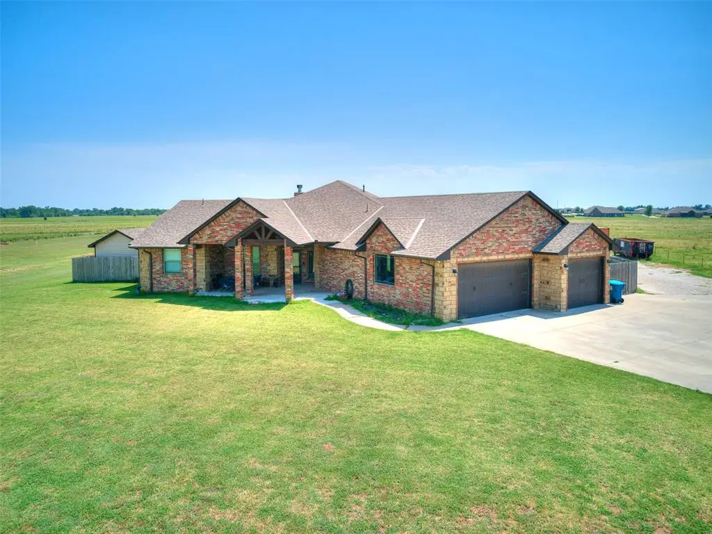 1330 E Silver City Road, Tuttle, OK 73089 - #1