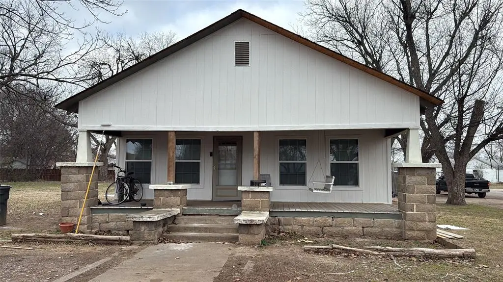 308 S 7th Street, Davis, OK 73030 - #1