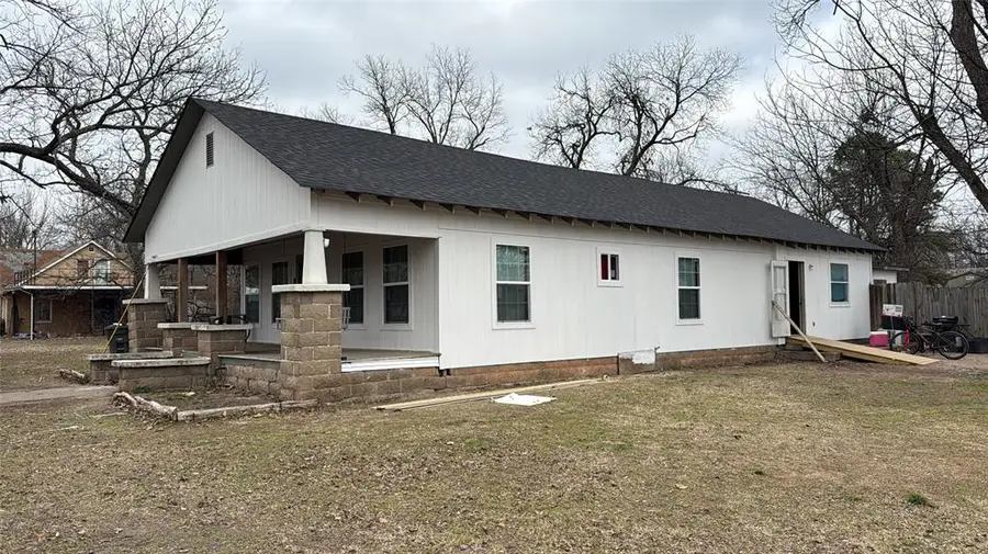 308 S 7th Street, Davis, OK 73030 - #2