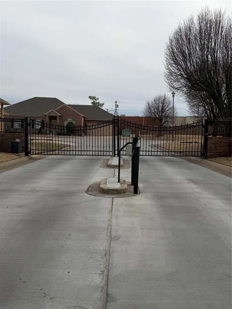 4625 NW 25th Place #4625, Oklahoma City, OK 73127 - Image #2