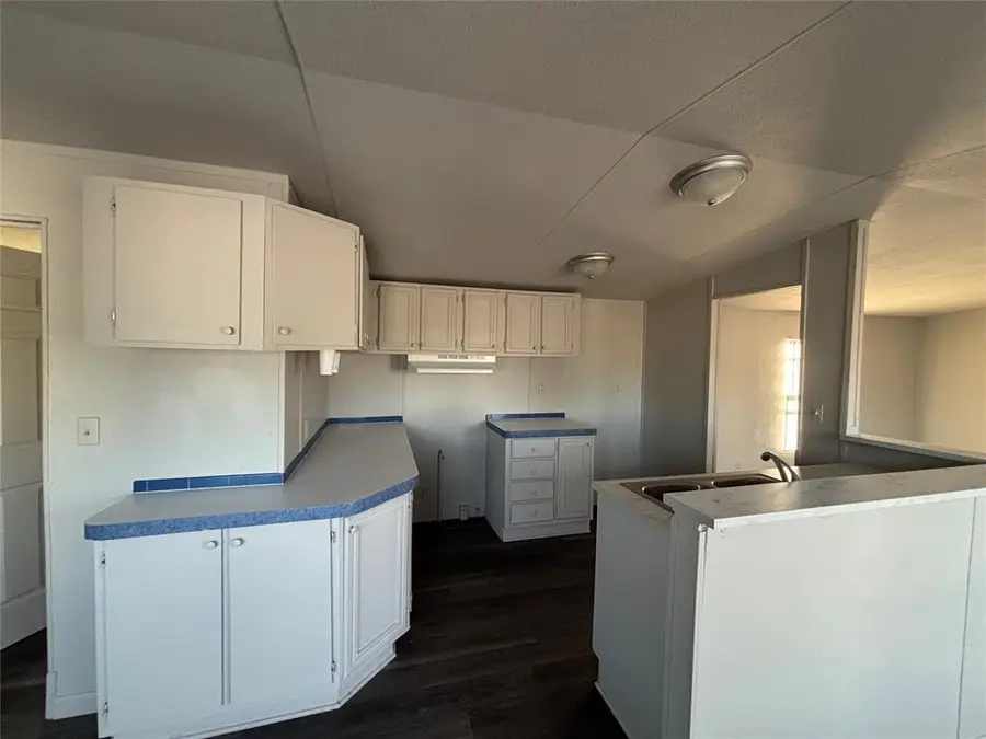 101 W Oak Hill Drive, McLoud, OK 74851 - #3