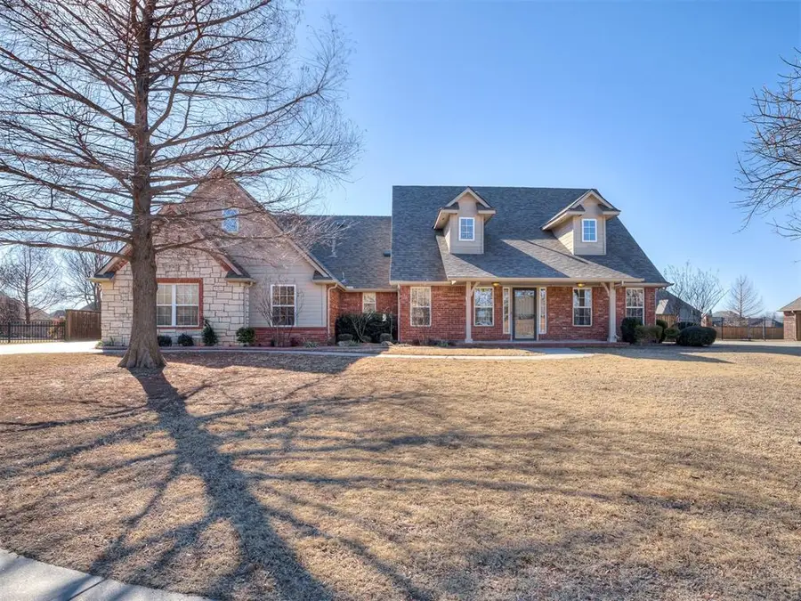1304 Redbud Court, Moore, OK 73160 - #2