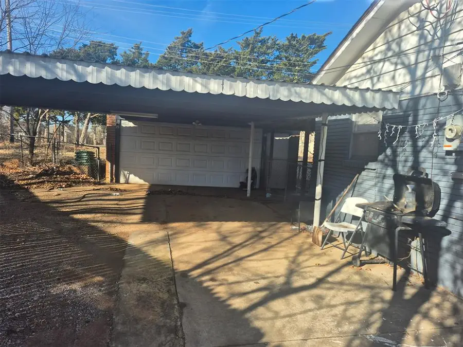 301 Rock Place, Moore, OK 73160 - #3