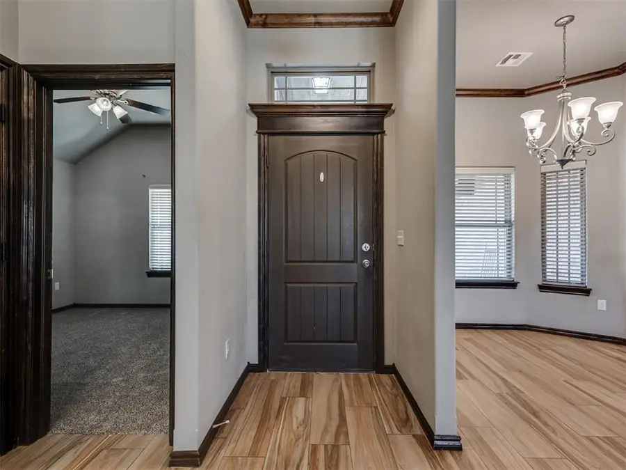 709 Redvine Road, Yukon, OK 73099 - #2