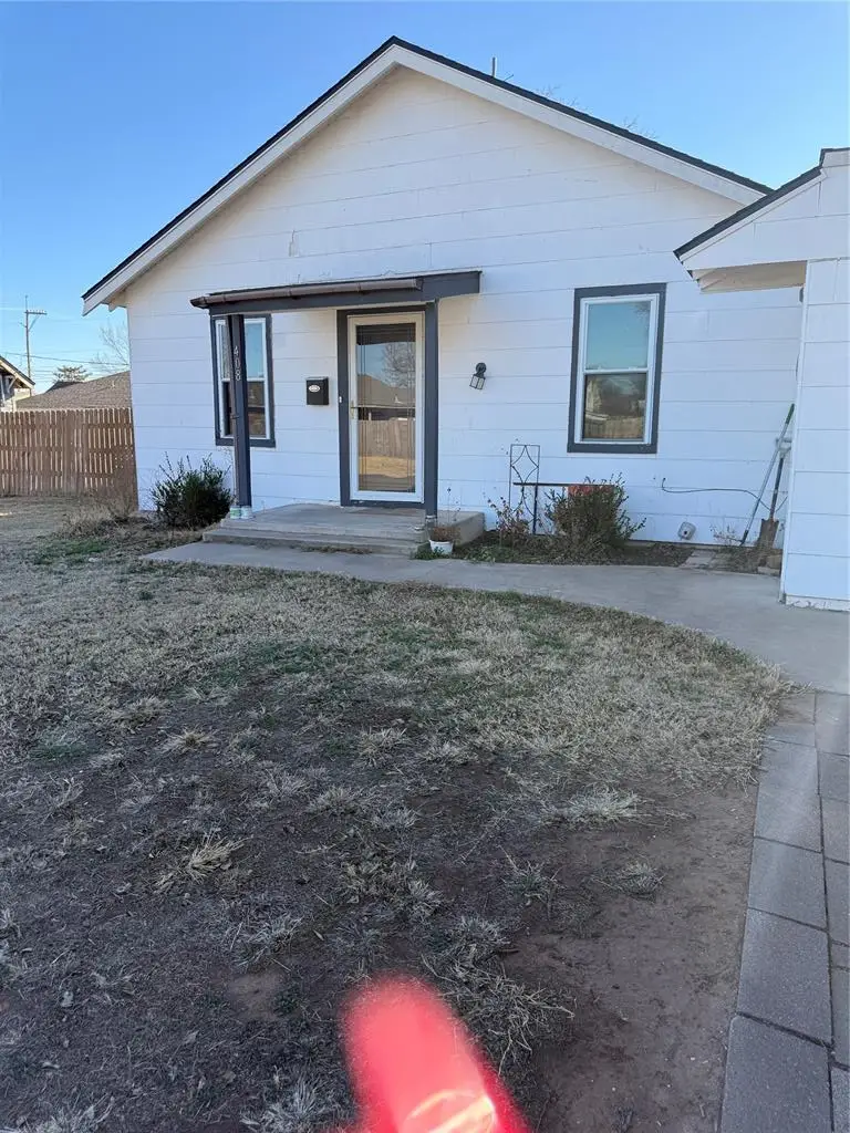 408 W Arapaho Avenue, Weatherford, OK 73096 - #2