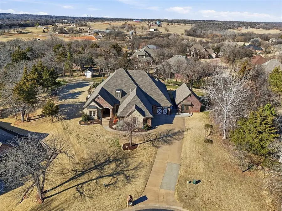 1921 Bella Sera Drive, Edmond, OK 73034 - #2