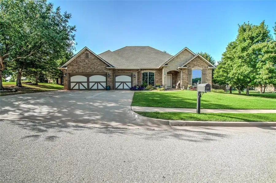1456 Narrows Bridge Circle, Edmond, OK 73034 - #2
