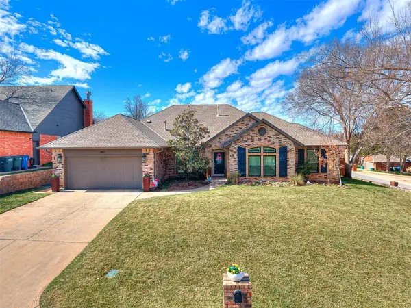 1401 Sandhurst Circle, Edmond, OK 73034