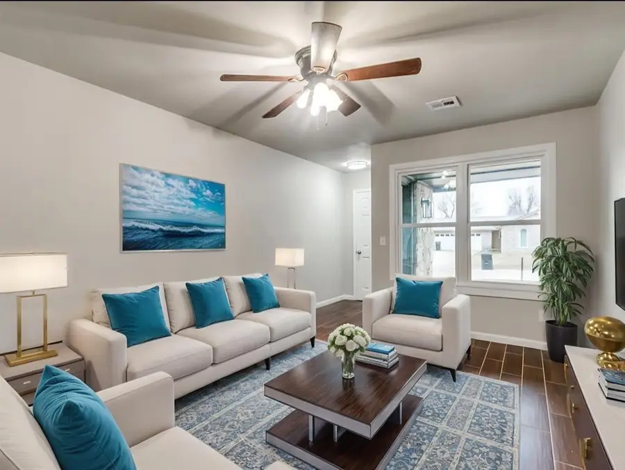 141 Folsom Drive, McLoud, OK 74851 - #3