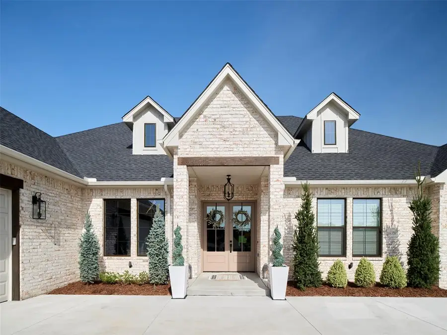 8111 Goldfinch Drive, Guthrie, OK 73044 - #3