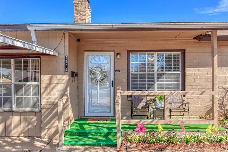 2704 Yorkshire Avenue, Moore, OK 73160 - #3