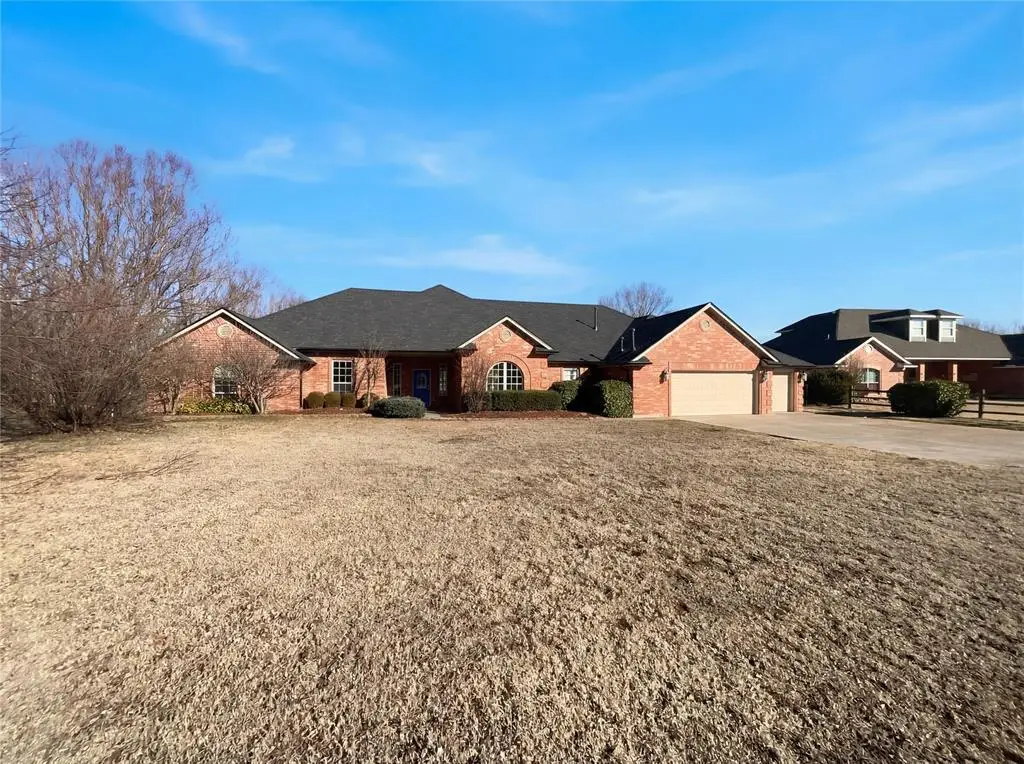 4221 Darril Road, Edmond, OK 73025 - #1