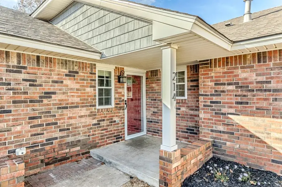 214 Crest Place, Norman, OK 73071 - #2