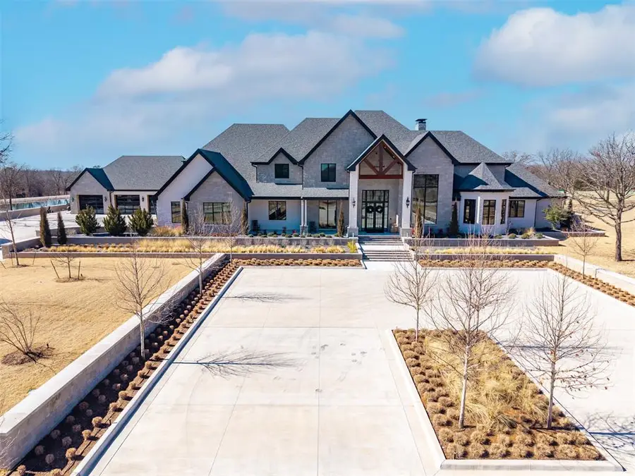 10628 S Highway 99, Prague, OK 74864 - #2