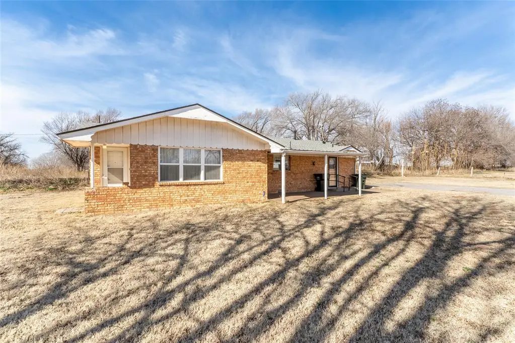 1200 W Main Street, Watonga, OK 73772 - #1