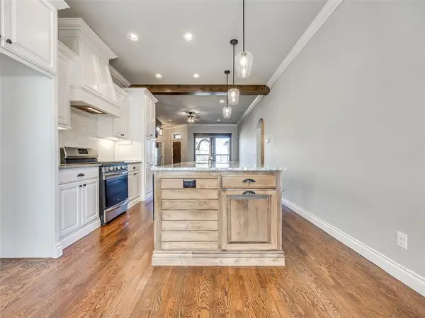 3349 Sage Brush Place, Yukon, OK 73099