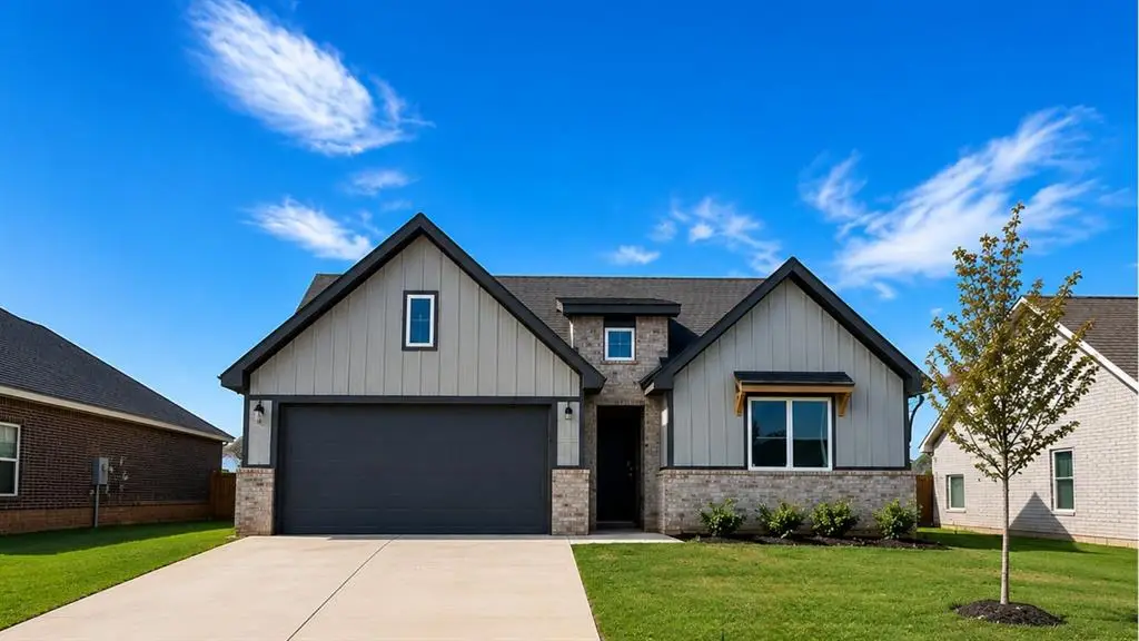 4921 Maleah Avenue, Noble, OK 73068 - #1