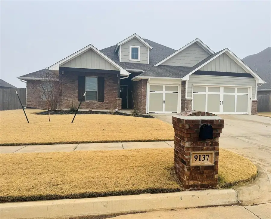 9137 NW 115th Terrace, Yukon, OK 73099 - #2