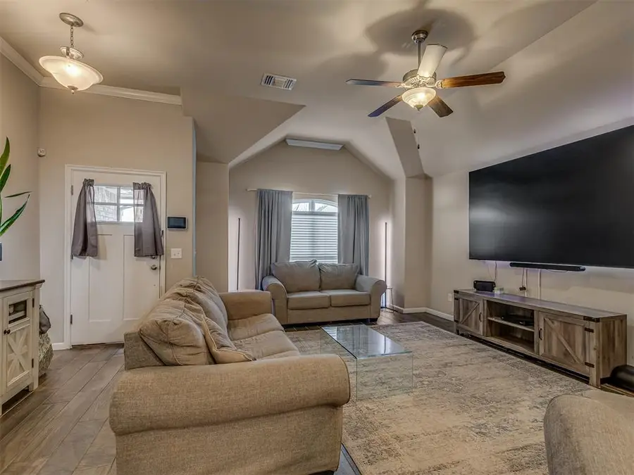 3404 NW 160th Street, Edmond, OK 73013 - #3