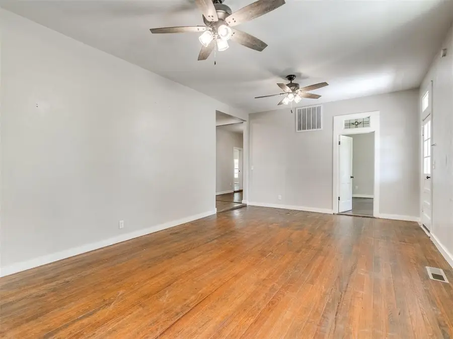 529 S 2nd Avenue, Purcell, OK 73080 - #3