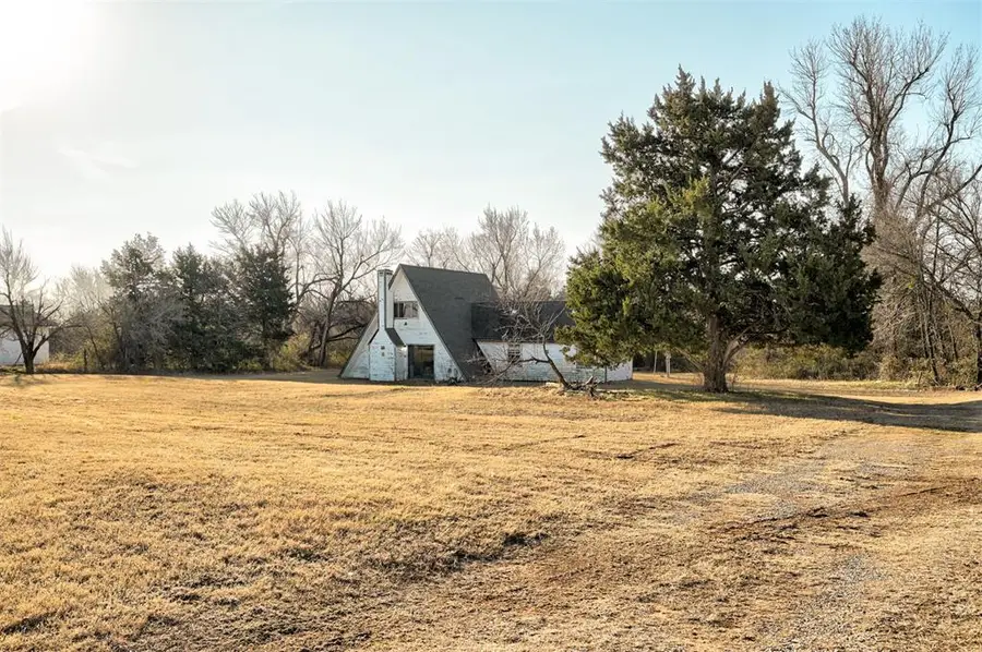 20780 NE 63rd Street, Harrah, OK 73045 - #2
