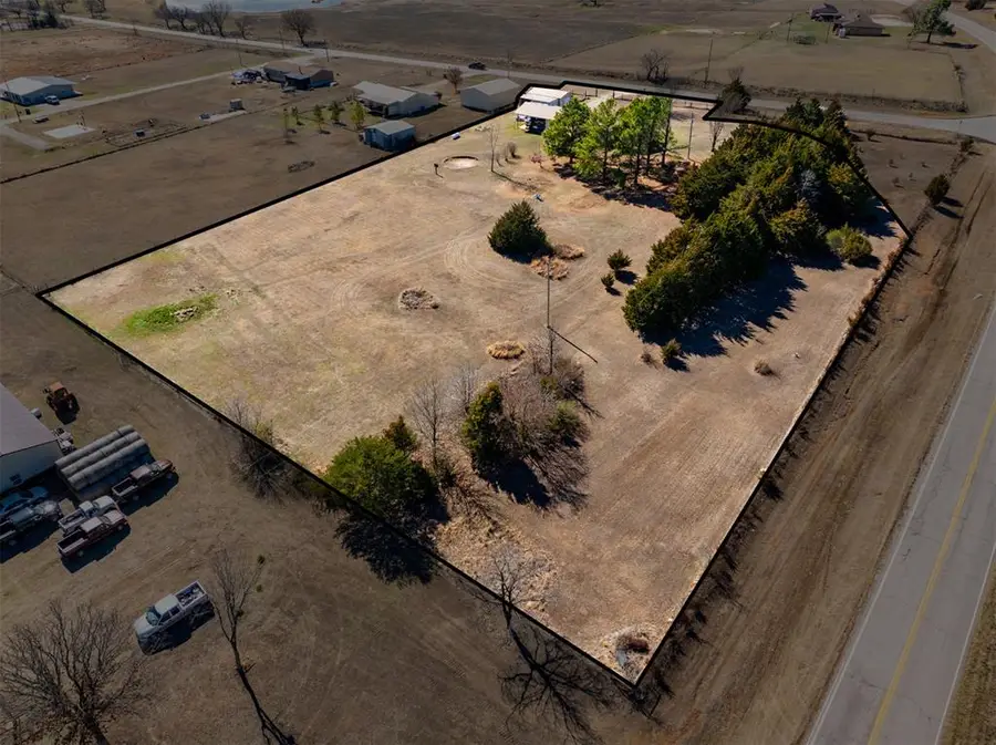 30057 Johnson Road, Maud, OK 74854 - #3