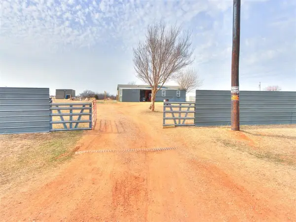 11777 NW Cottonwood Hills Avenue, Cashion, OK 73016