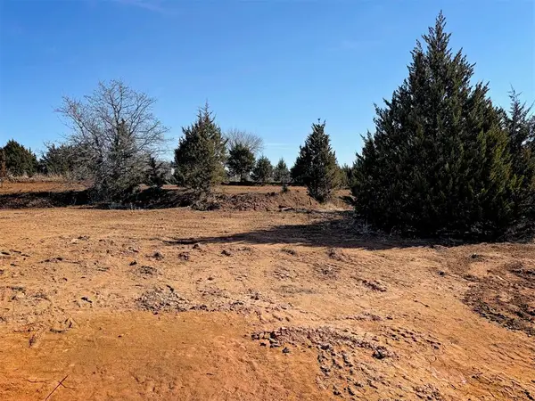 9300 W Elisabeth Drive, Guthrie, OK 73044