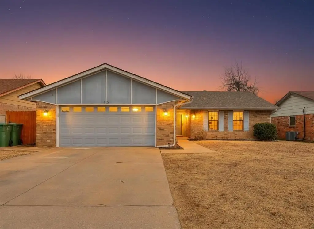 815 Dorchester Drive, Yukon, OK 73099 - #1