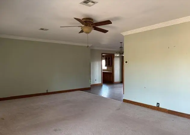 1408 N Washington Avenue, Elk City, OK 73644 - #2