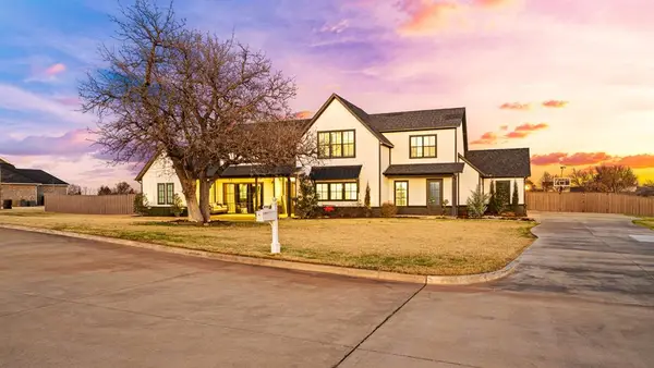 10905 N Country Drive, Edmond, OK 73034