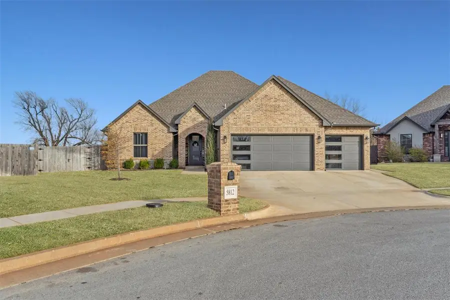 5812 Ledgestone Drive, Mustang, OK 73064 - #3