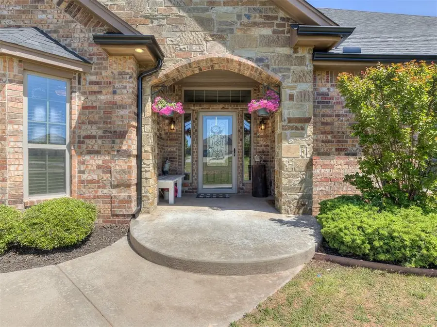 953 County Street 2982, Blanchard, OK 73010 - #2