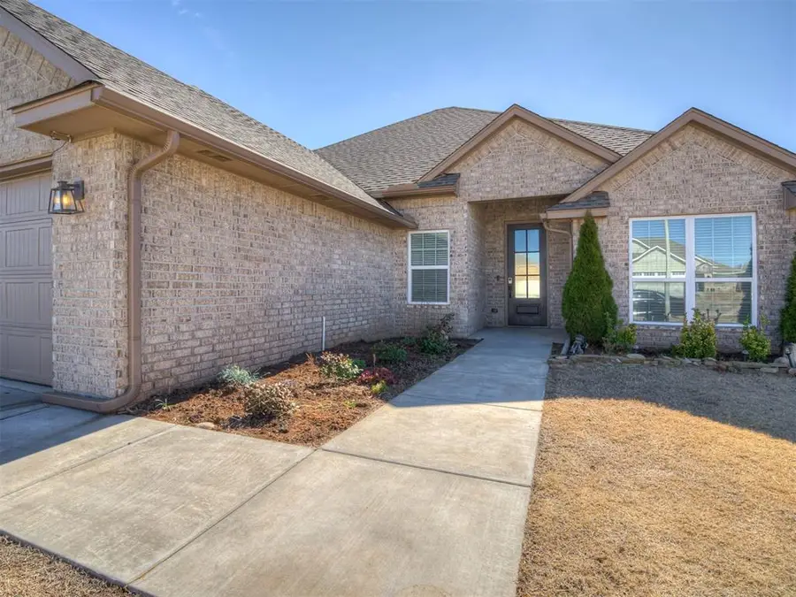 2608 Summit Crossing Parkway, Norman, OK 73071 - #3