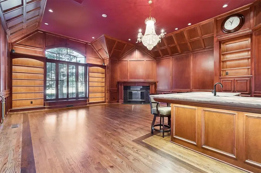 1808 Huntington Avenue, Nichols Hills, OK 73116 - #2