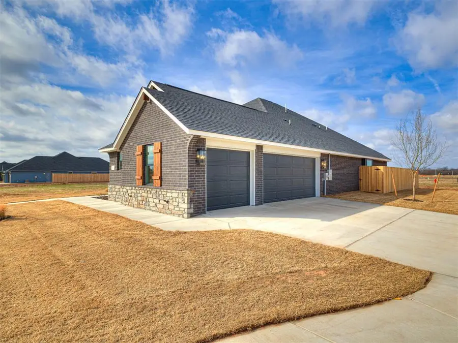 16001 Catalonia Place, Oklahoma City, OK 73170 - #3