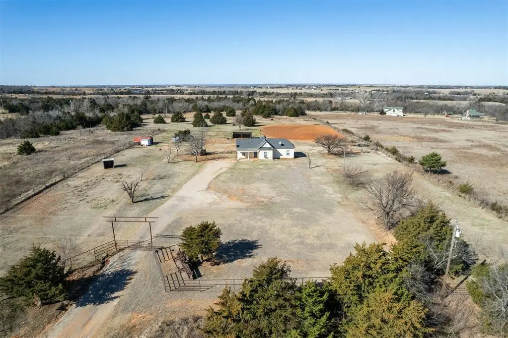 3375 N Westminster Road, Guthrie, OK 73044 - #1