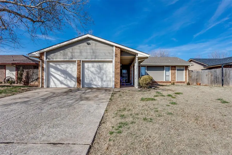 10321 Hollyhead Way, Yukon, OK 73099 - #2